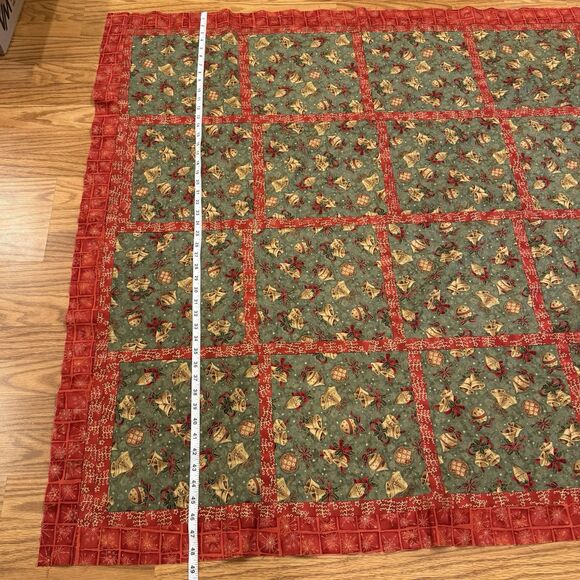 Xmas Quilt Topper & Remnant "A Christmas Affair"  Woodrow Studio 50"x 48.5” - Picture 4 of 10